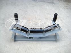 槽型(xing)調心托輥組 TD75型(xing)