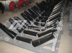 錐(zhui)形上調心托輥(gǔn)組 DTII型