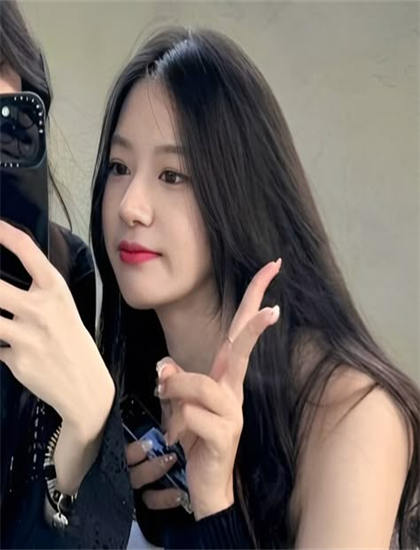 樱花动漫免费观看入口在线_中国奇谭动画在线观看_女生迈开腿让男人打扑克