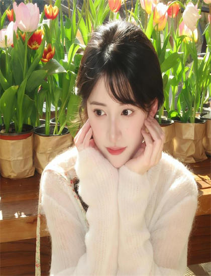 艾草仙姑在线视频免费影院_谁来伺候妈全集在线观看_女人的图