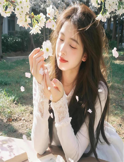 探索《秋菊打官司》的奥秘：隐藏细节与深层意义，收藏必备