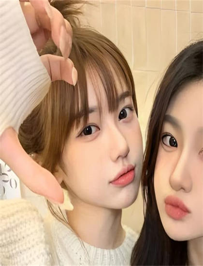 lovestory动漫无删减免费观看_国产在线视频免费观看_男学生求婚女老师